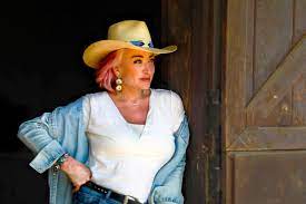Tanya Tucker Reflects on Passing of &\;quot\;Delta Dawn&\;quot\; Songwriter Alex Harvey |  Grateful Web